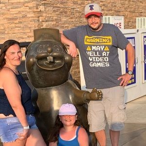 Meet your Posher, Amy